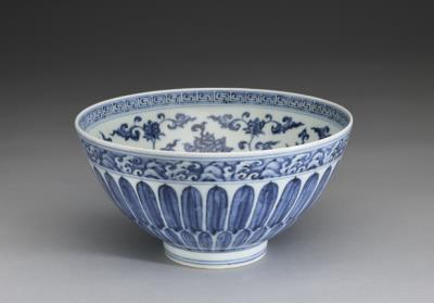 图片[2]-Large bowl with underglaze-blue  decoration of lotus petals and flowers, Hsuan-te reign (1426-1435), Ming dynasty-China Archive